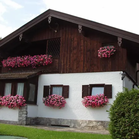 Familie Brunner, Kreuth-reitrain Apartman Oberach