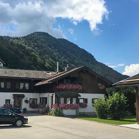 Apartman Familie Brunner, Kreuth-reitrain Oberach